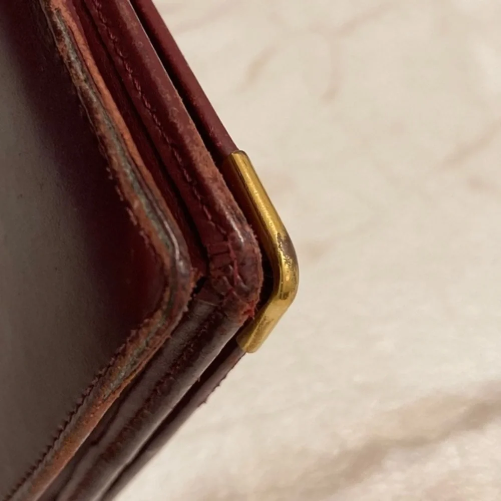 Cartier scuffs scratches