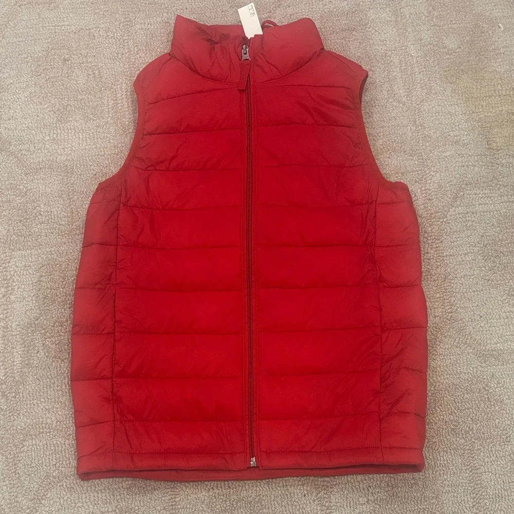 Amazon Essentials bright red