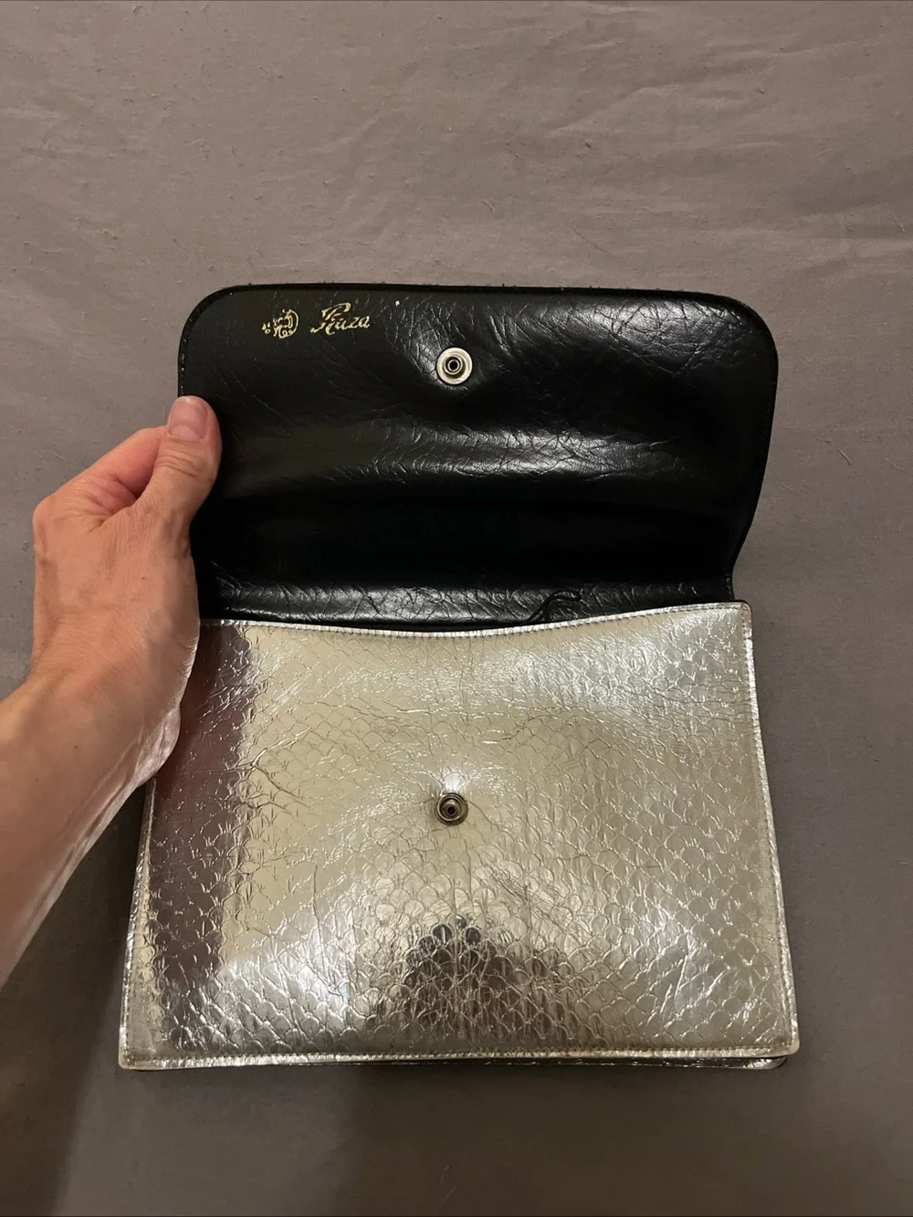 N/A sleek metallic