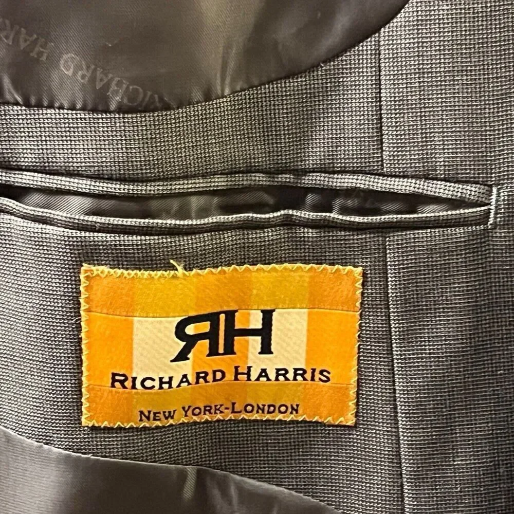 Richard Harris pre owned