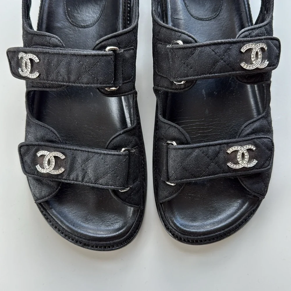 CHANEL classic dad