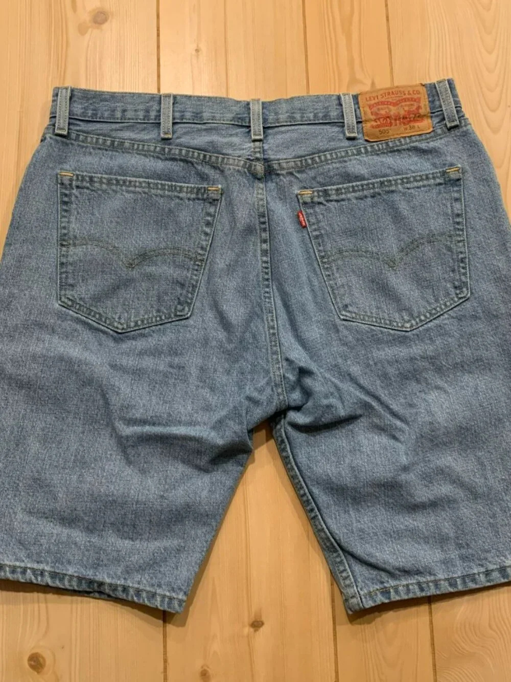 Levi Strauss Levi's 505 Straight Leg Utility Denim Light Blue Jean Shorts W 36