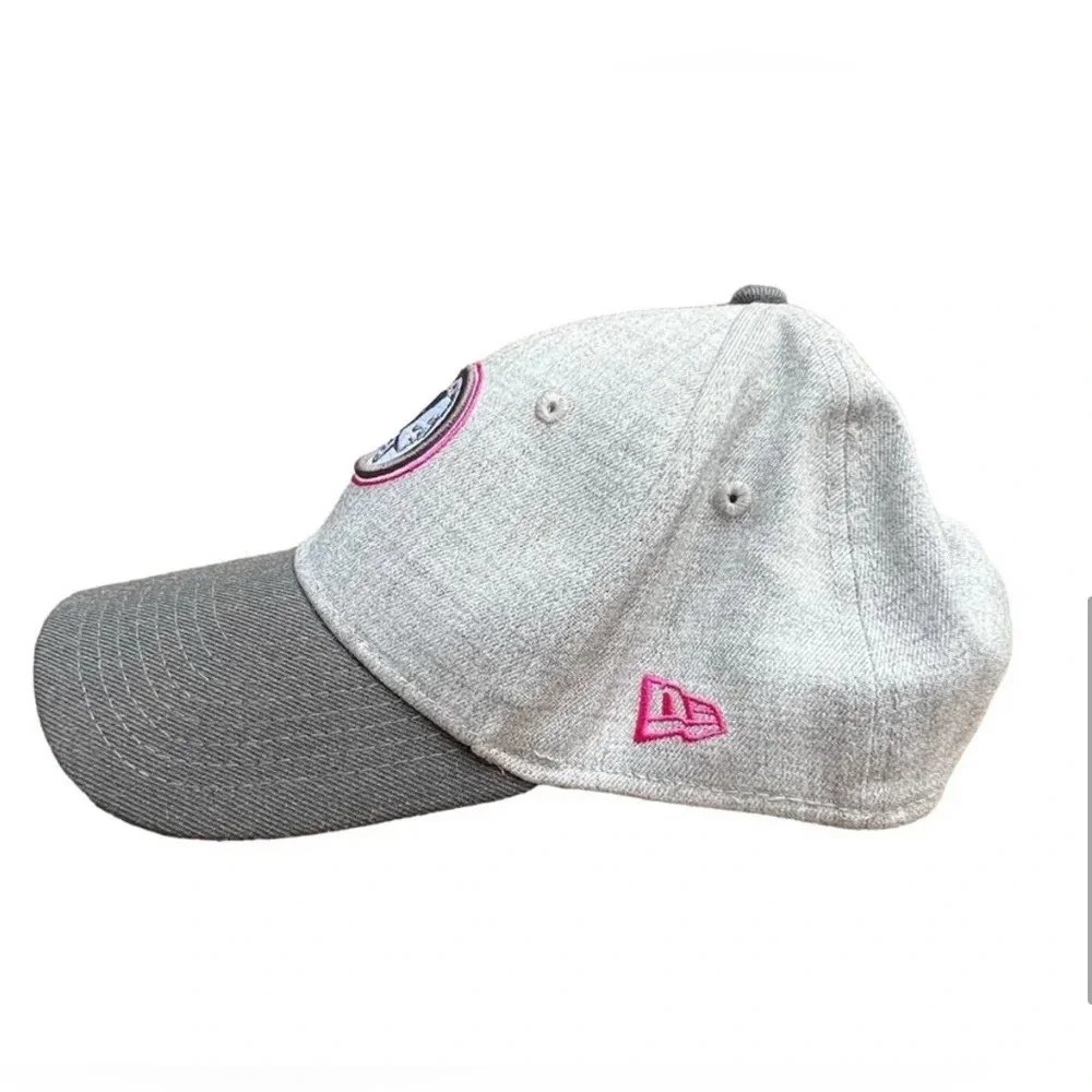 New Era inches brim