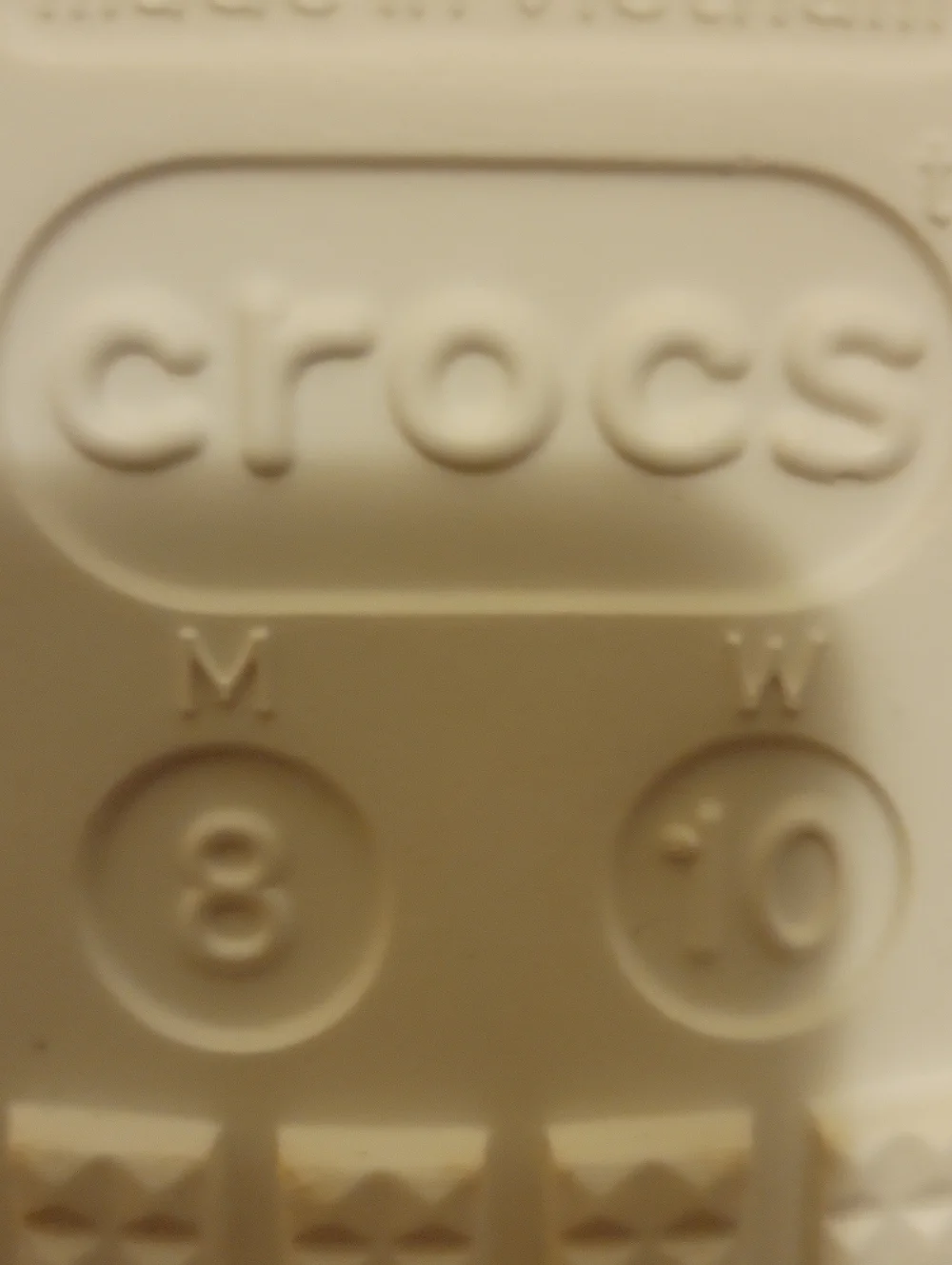 CROCS nwt unisex
