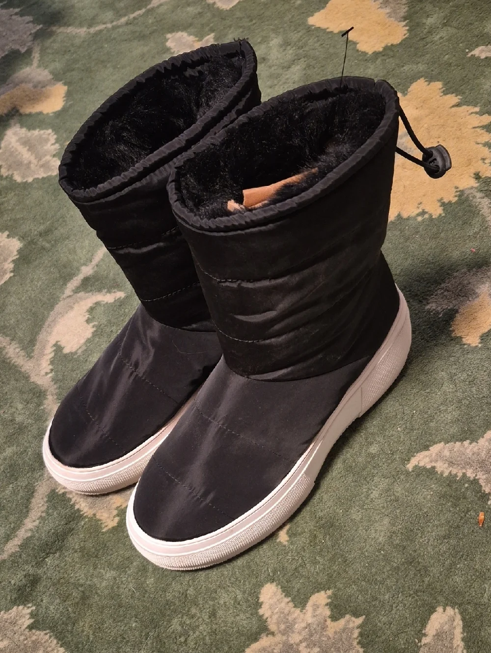 J Slides Black Winter Pull-On Snow Boots with White Sole