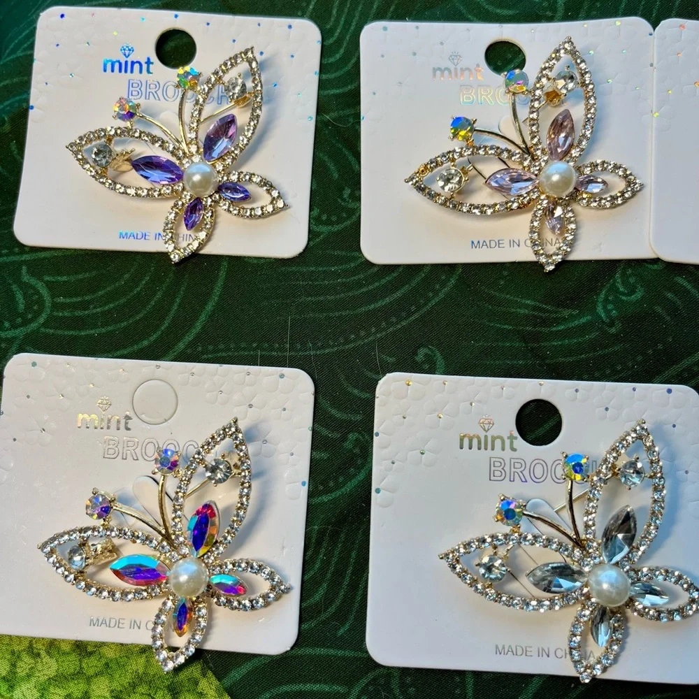 Mint feminine silver