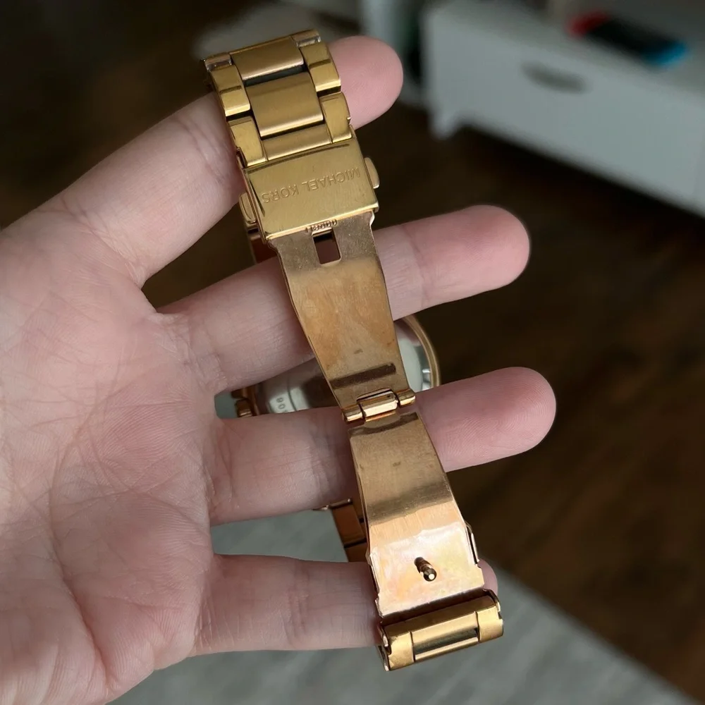 Michael Kors excellent has