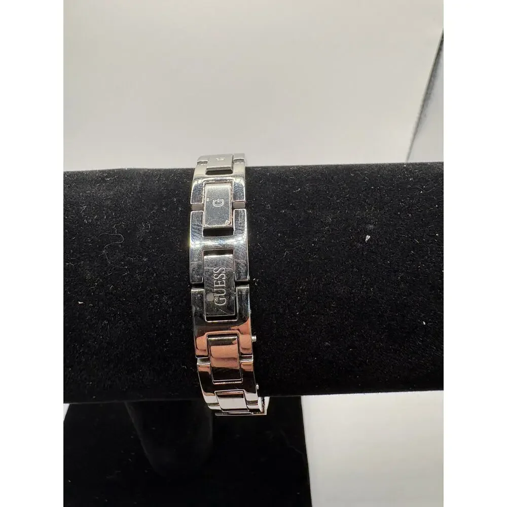 Guess women watch