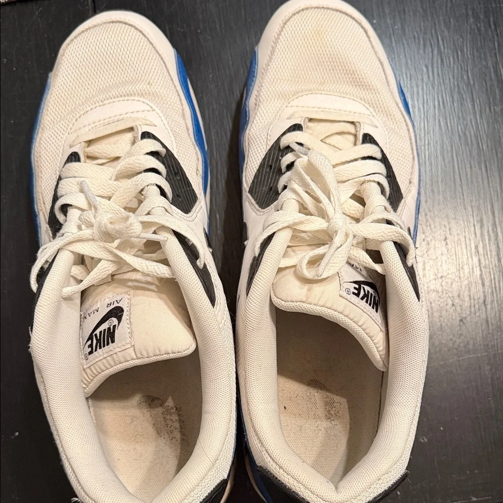 2014 Nike Air Max 90 White and Black Sneakers with Blue Accents