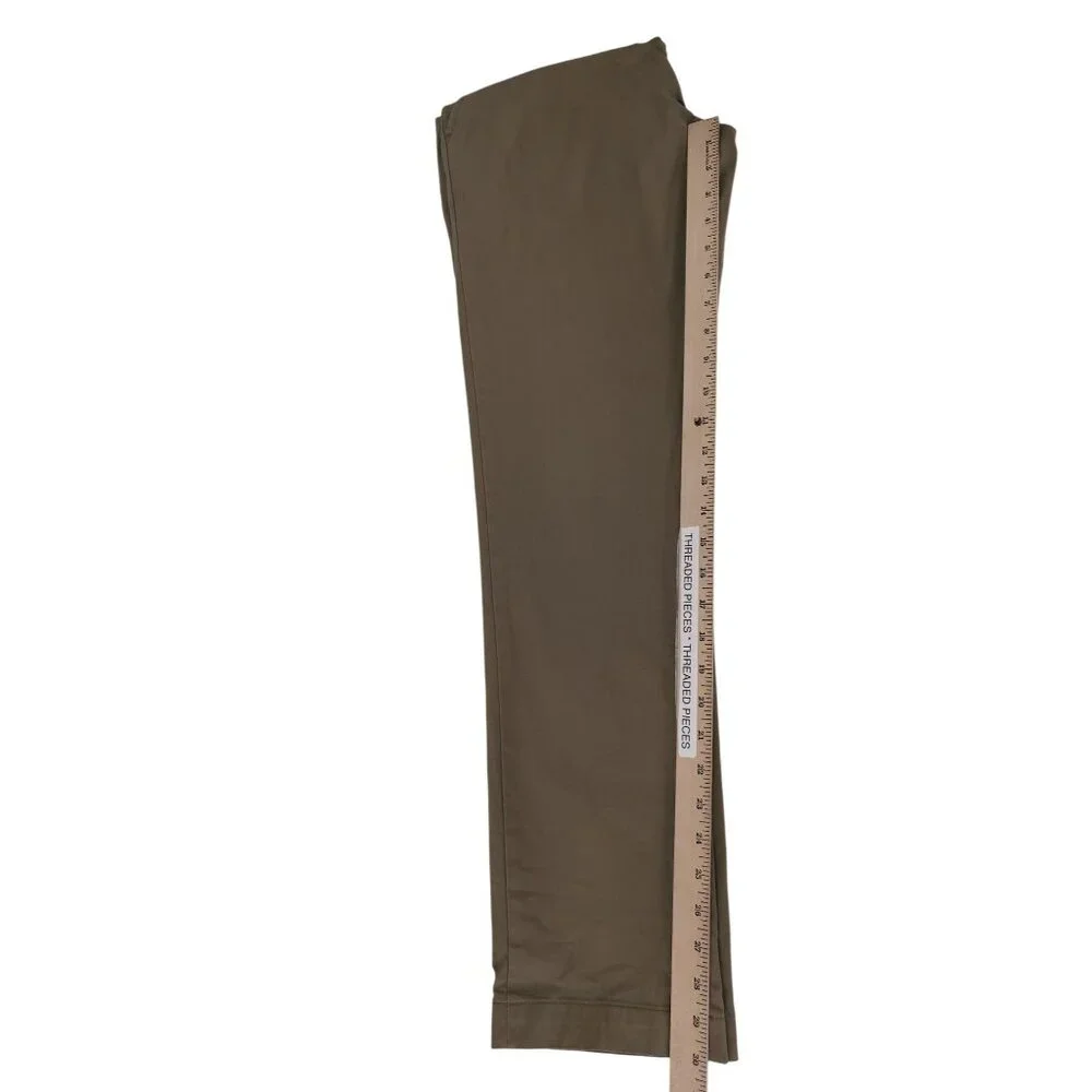 Banana Republic style profile