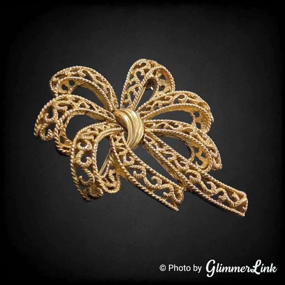 Trifari vintage crown