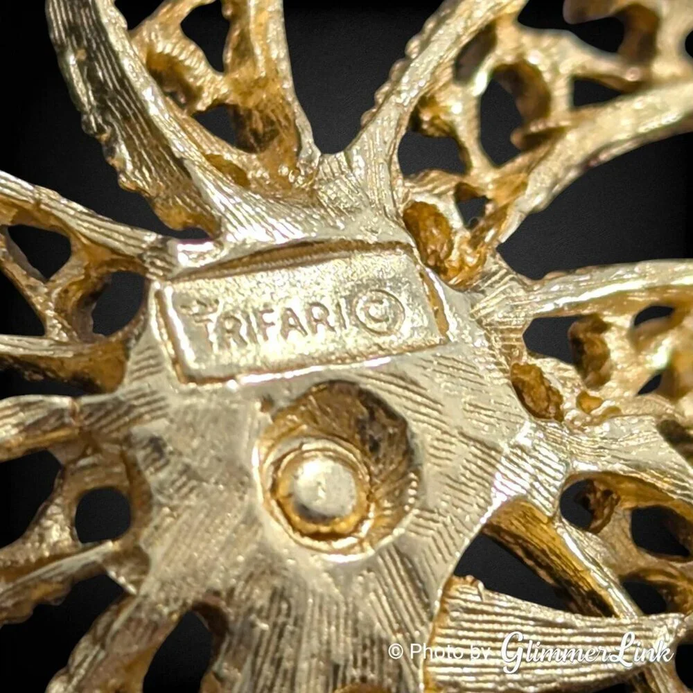 Trifari vintage crown