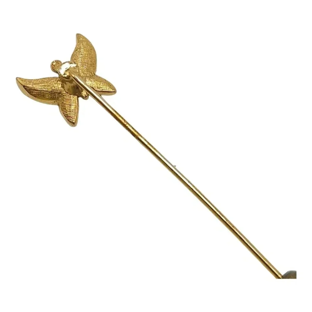 Unbranded butterfly lapel