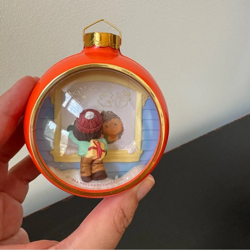 1984 Hallmark Keepsake Christmas Ornament Holiday Friendship Peek Thru Ball