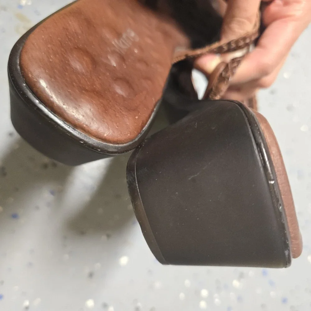 Walking Cradles quality heel
