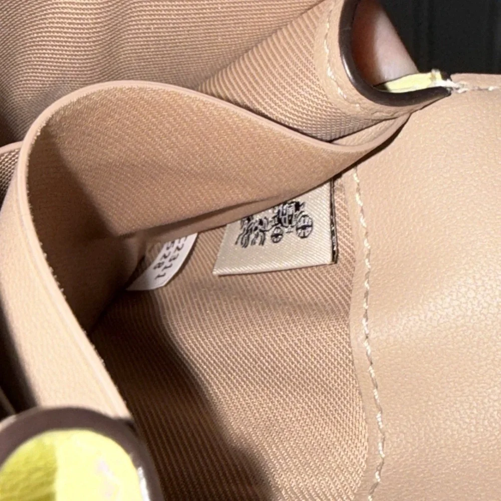 Coach mini wallet