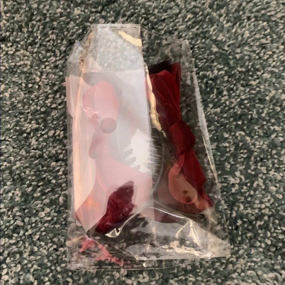 N/A stylish red
