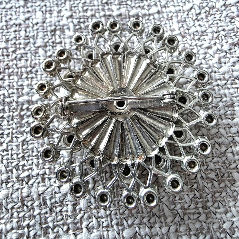 N/A vintage rhinestone