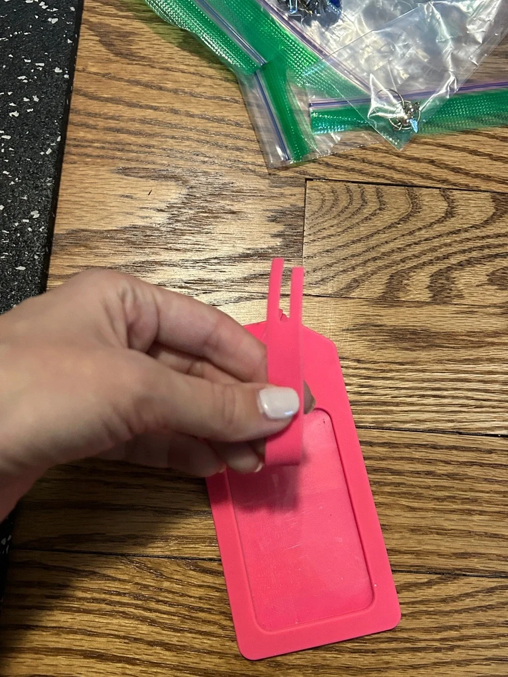 kate spade tag torn