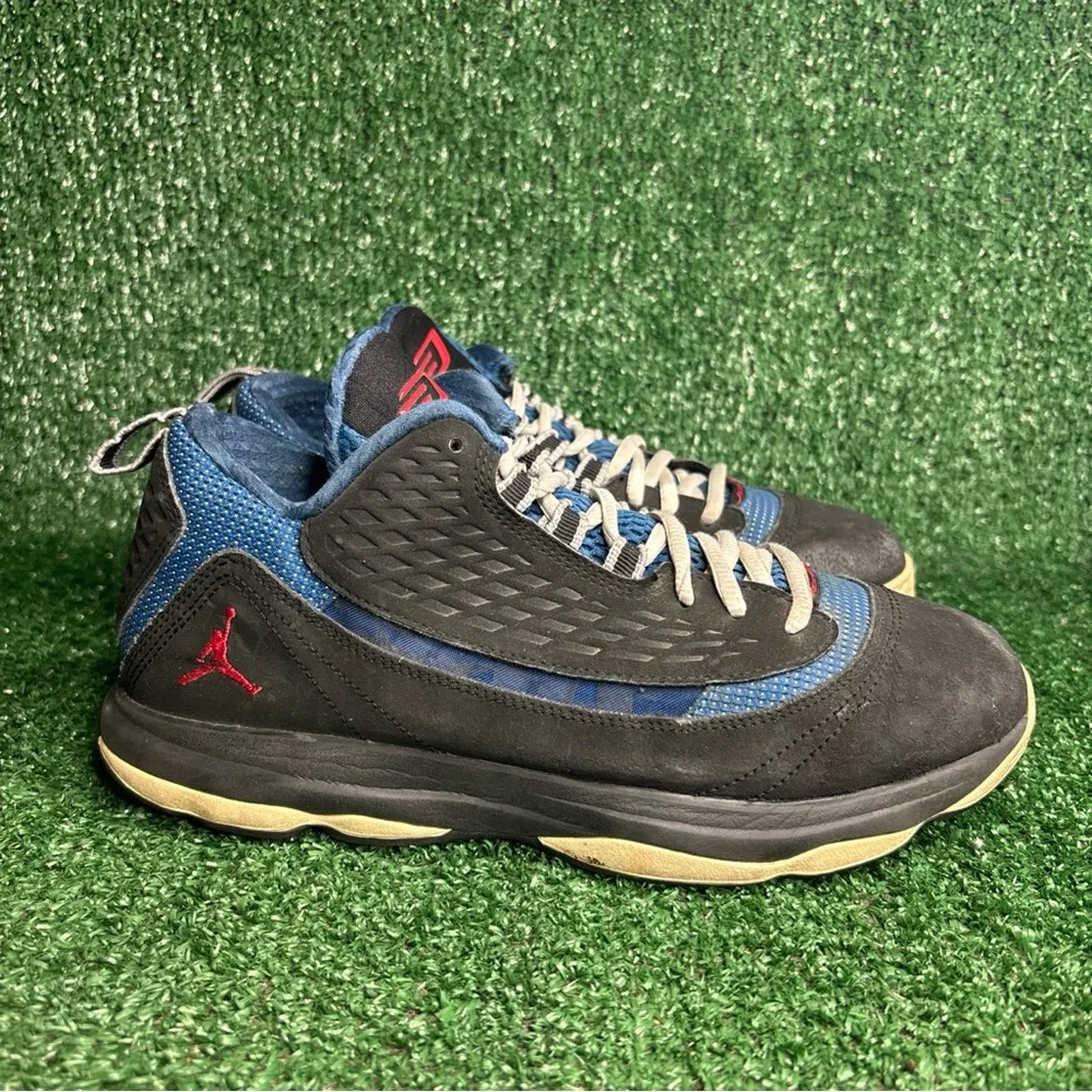 NIKE CP3.VI  6AE Black True Red 580581-007 Size‎ 7 Youth Supernova Shoes