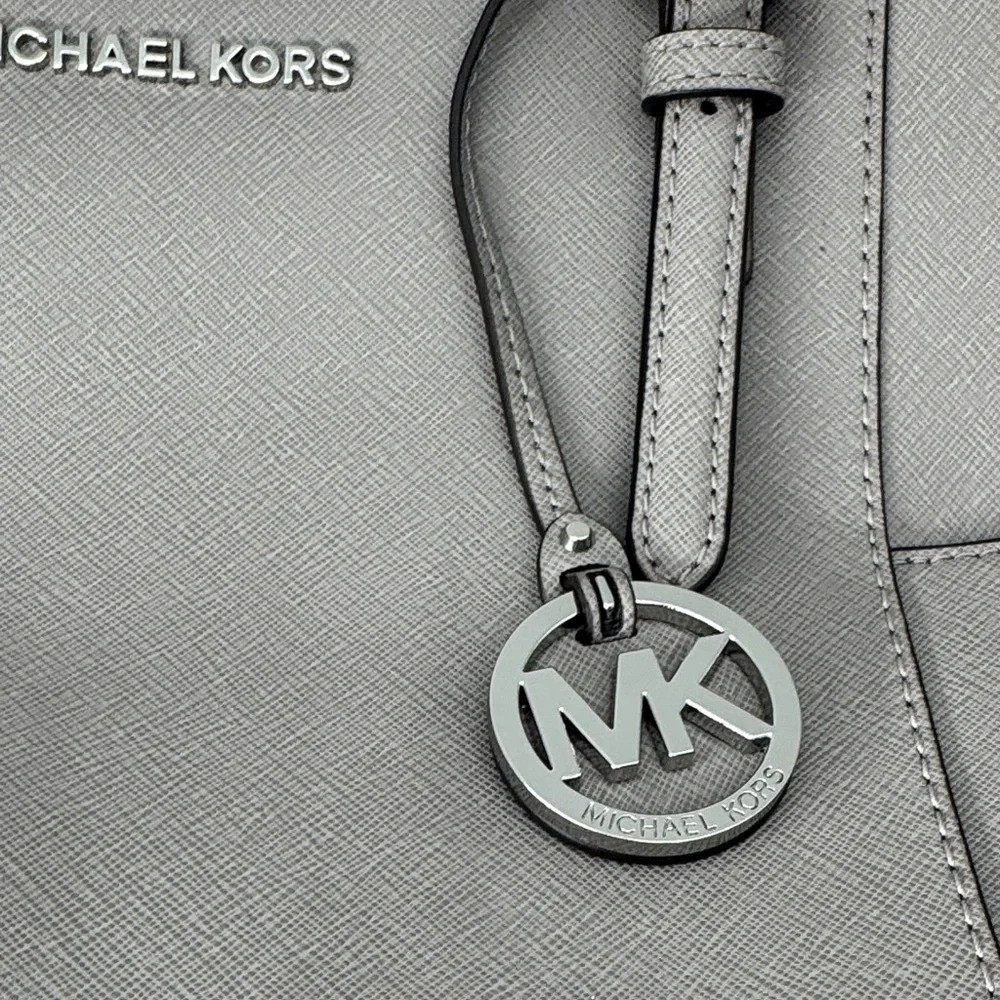 Michael Kors uec leather