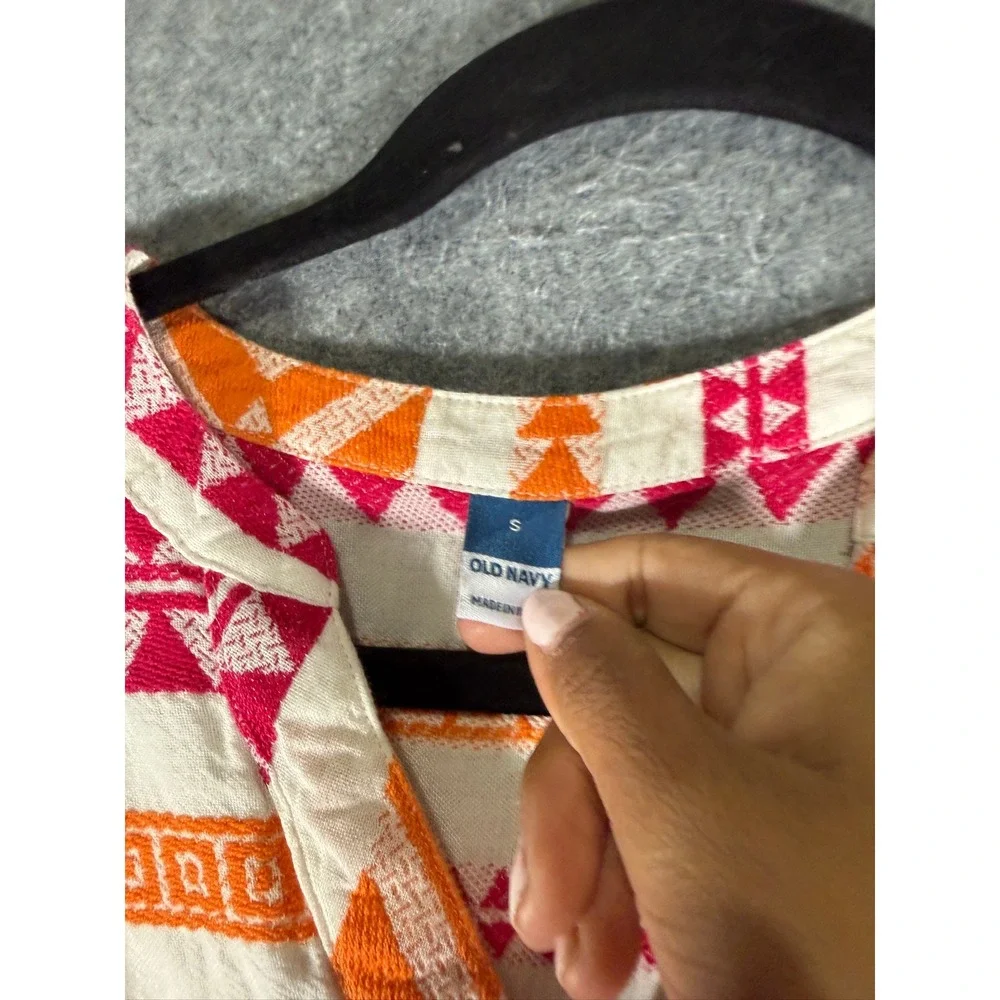 Old Navy brand old