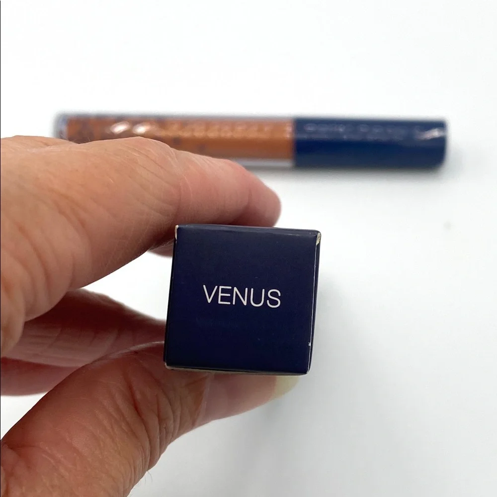 Luna By Luna beautifully pigmented