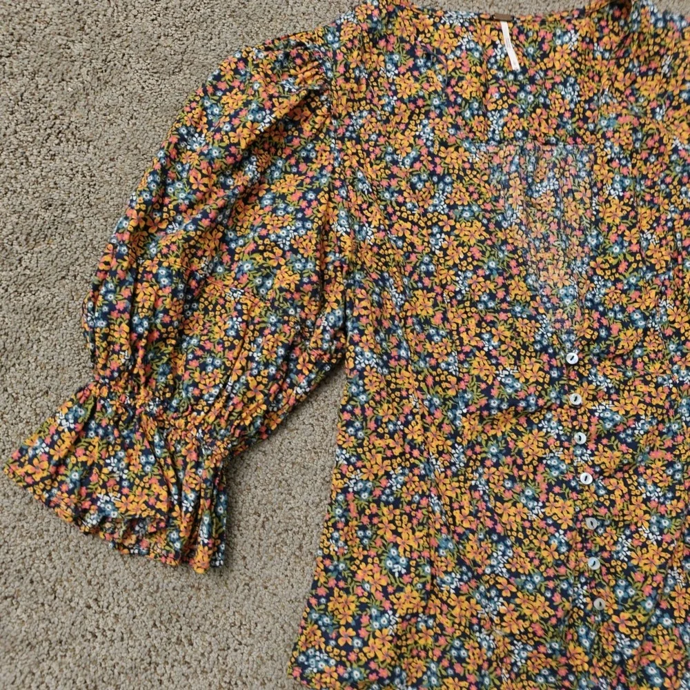 Free People Picnic Party Top Floral Button Front Puff Sleeve V-Neck Large L