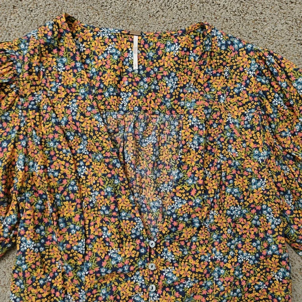Free People Picnic Party Top Floral Button Front Puff Sleeve V-Neck Large L