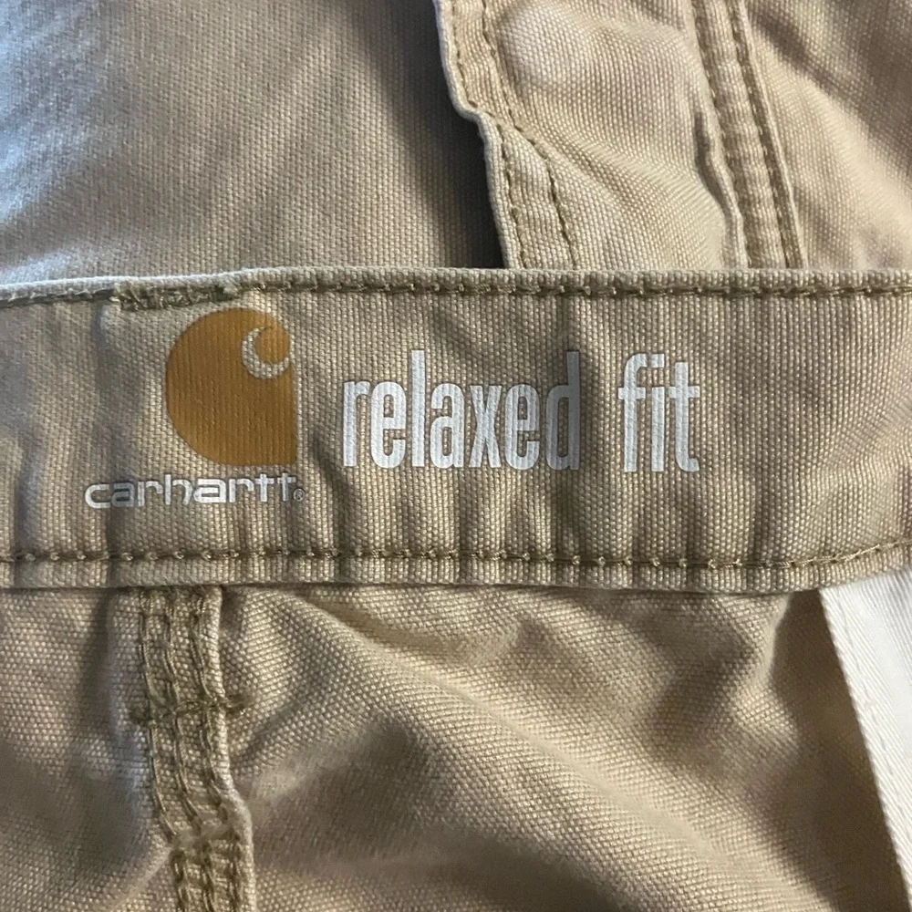 Carhartt khaki cargo