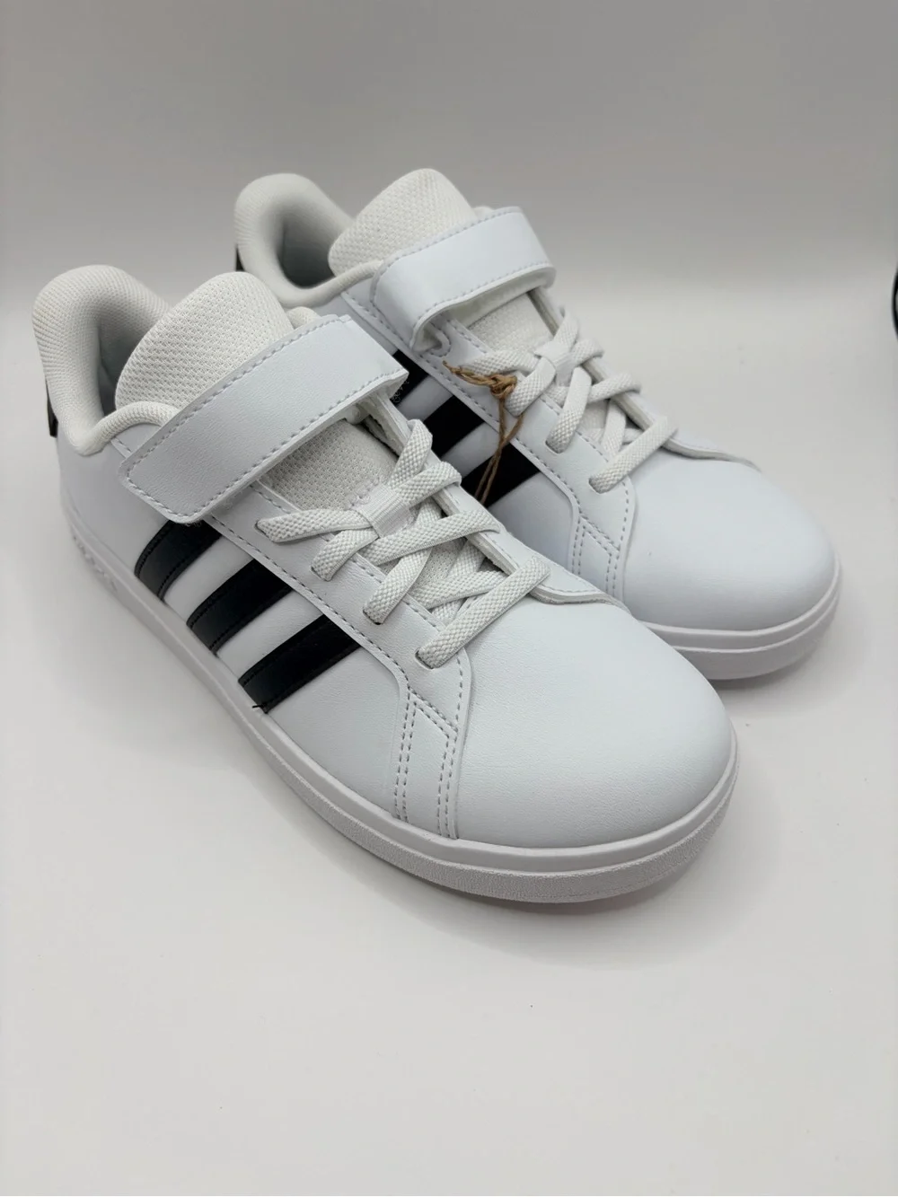 adidas classic low