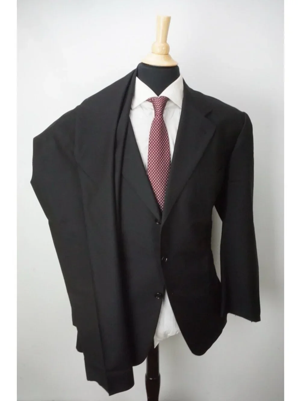 Burberry approximate measurements