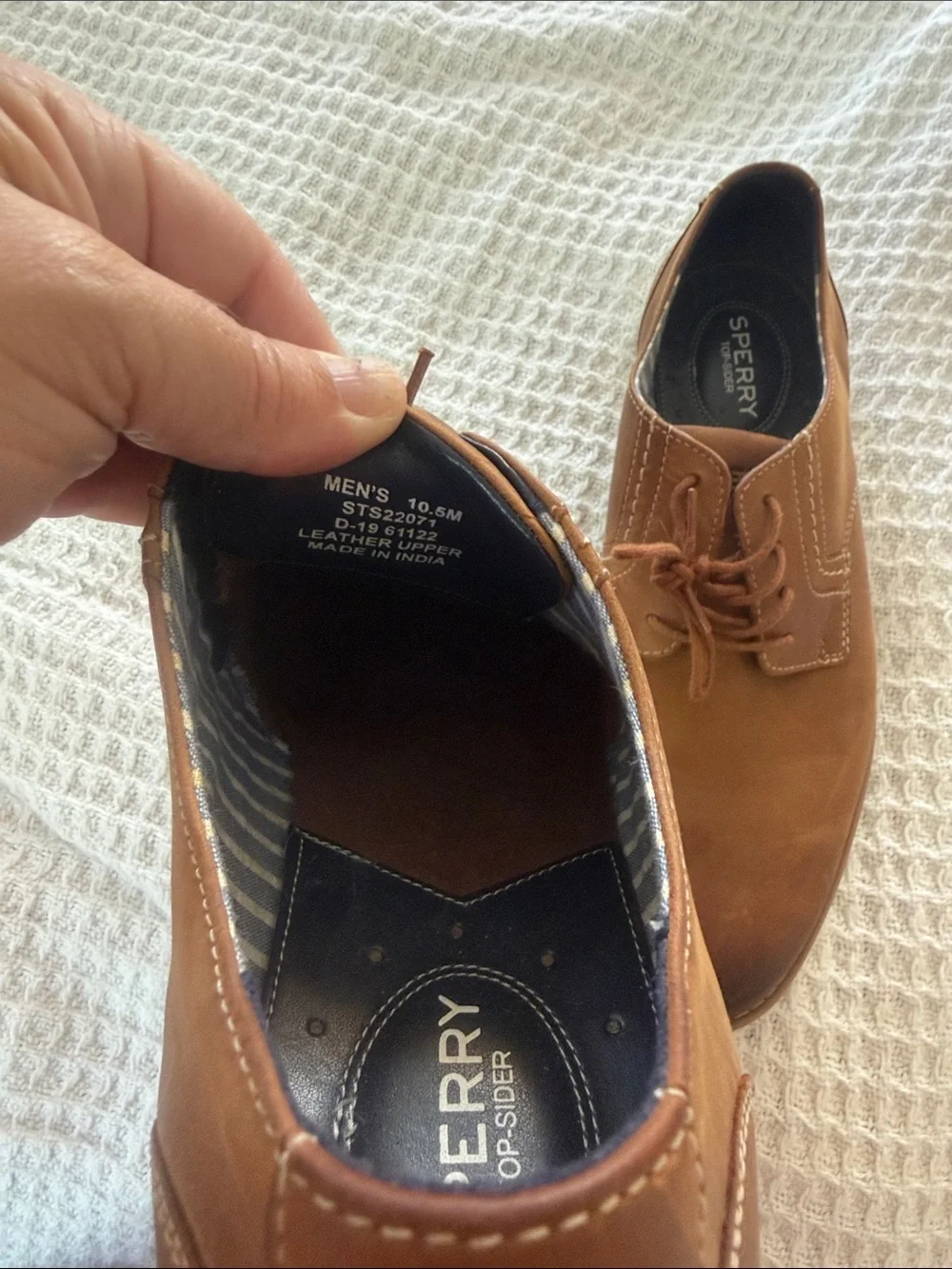 Sperry stylish chukka