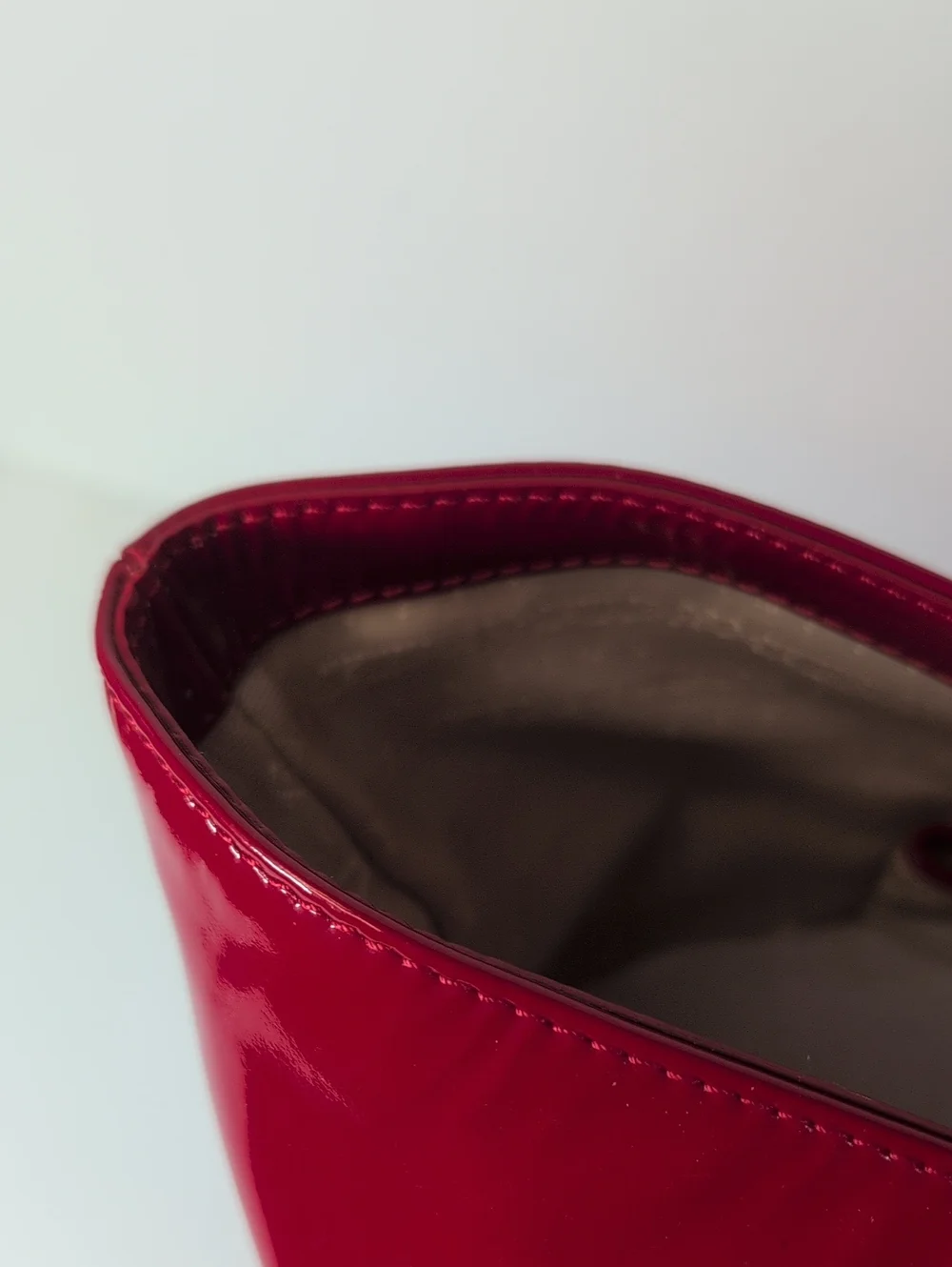 Celine glossy red