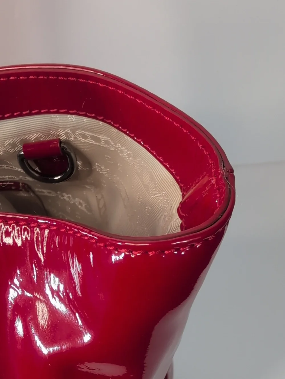 Celine glossy red