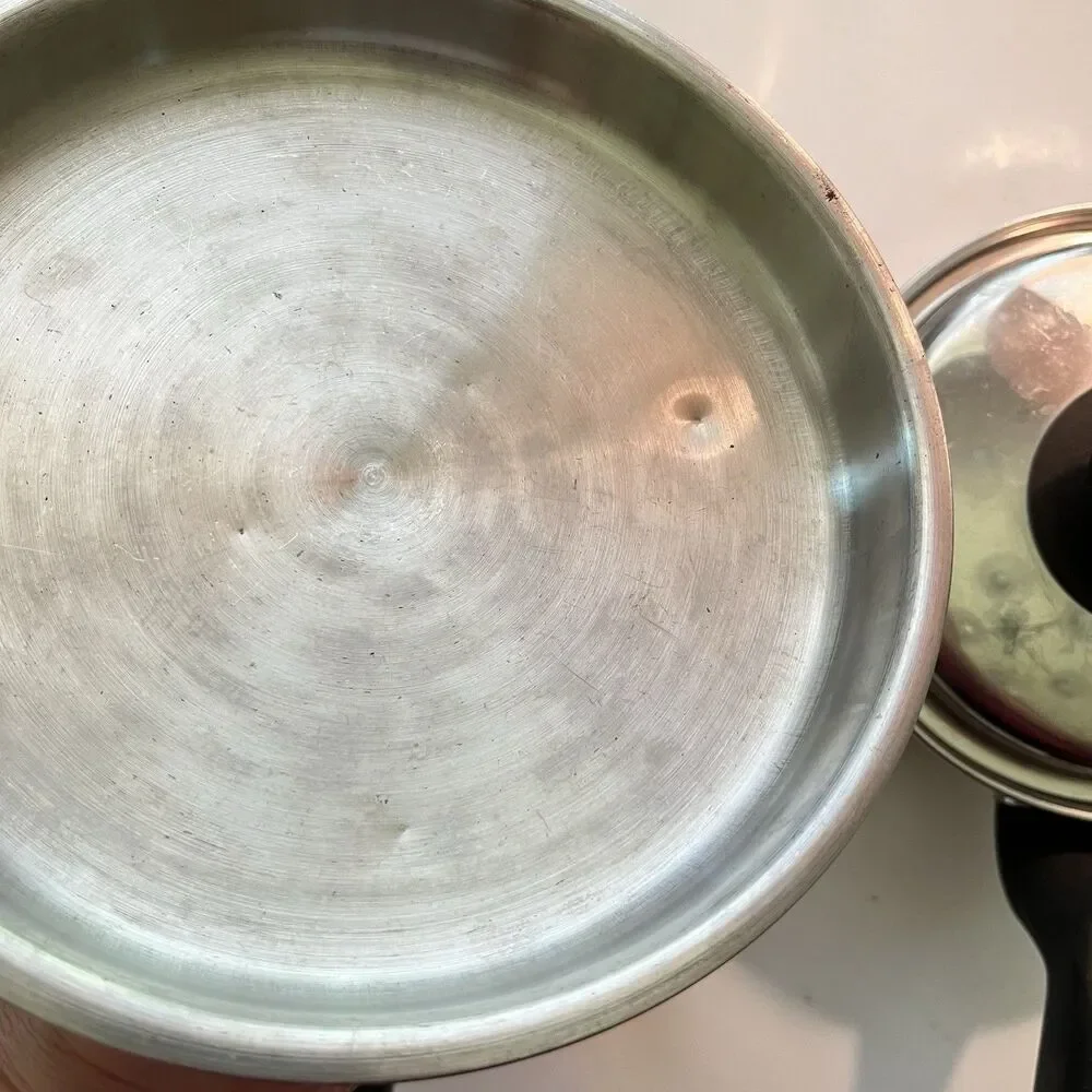 Permanent preowned lid