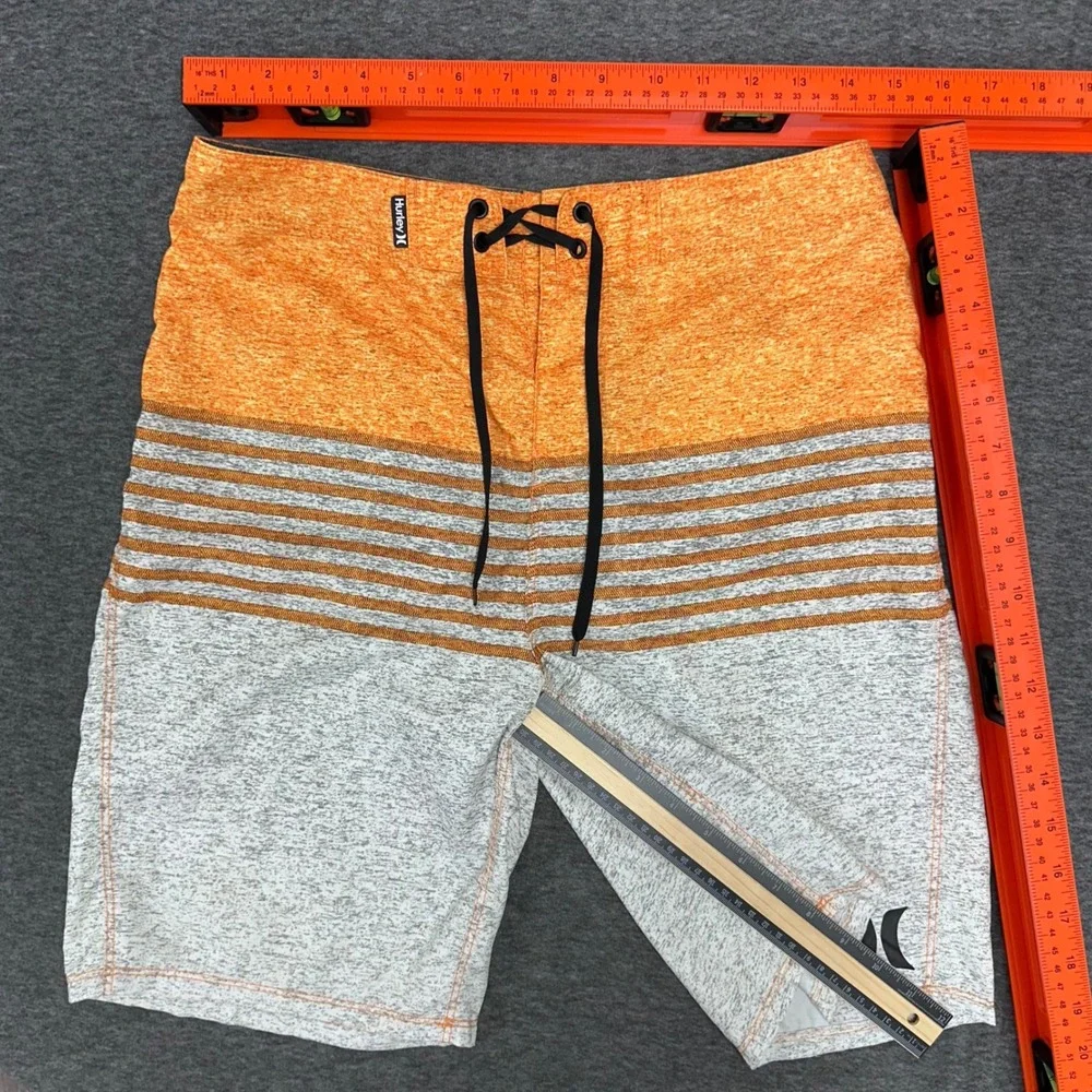 Hurley dive into