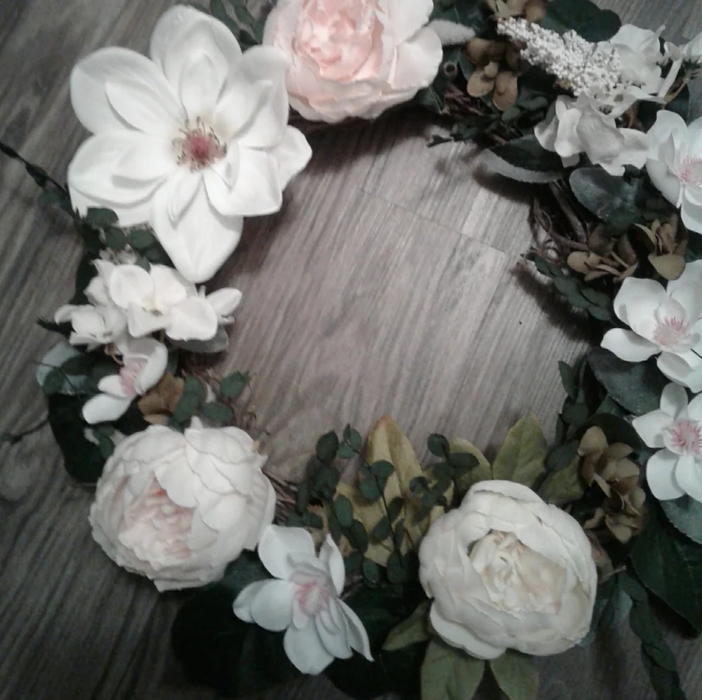 The Unbranded Brand wreath front