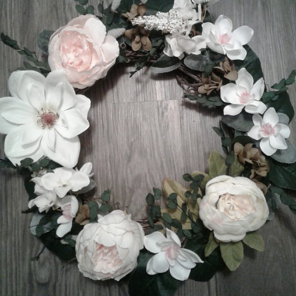 The Unbranded Brand wreath front