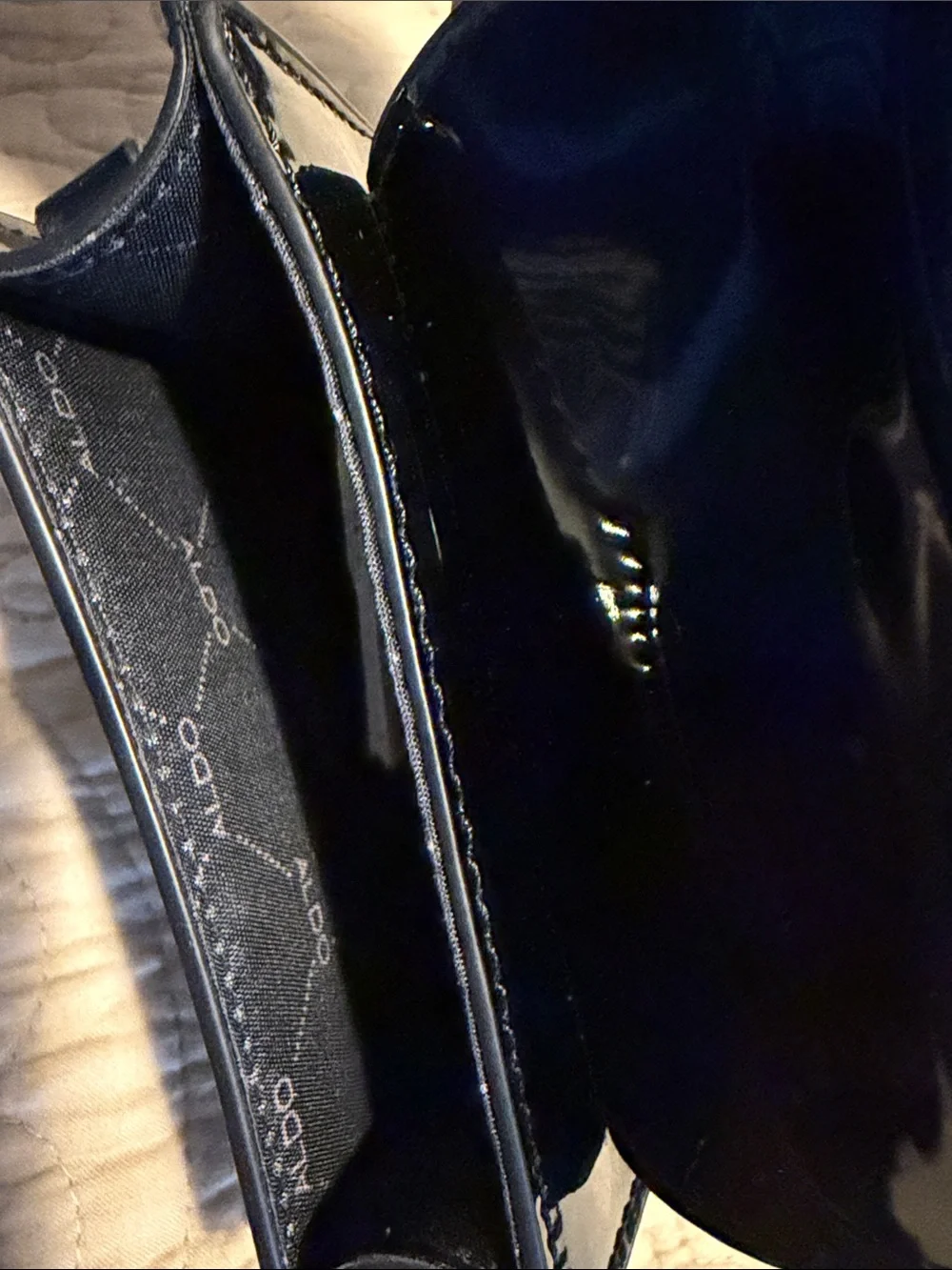 Aldo sleek black