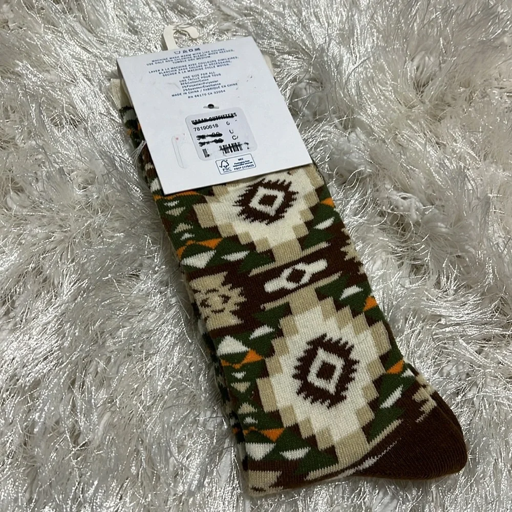Urban Outfitters 95% cotton