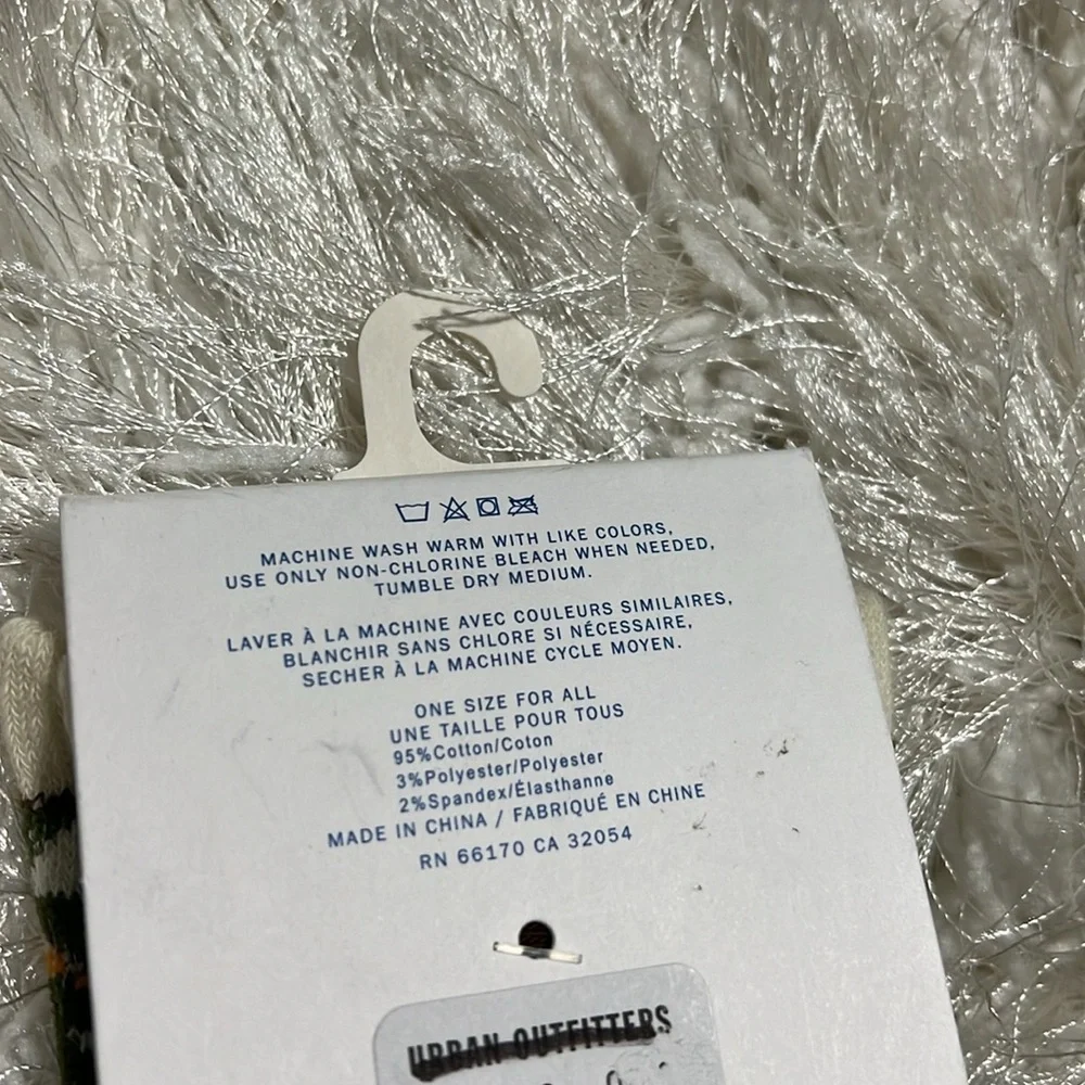 Urban Outfitters 95% cotton