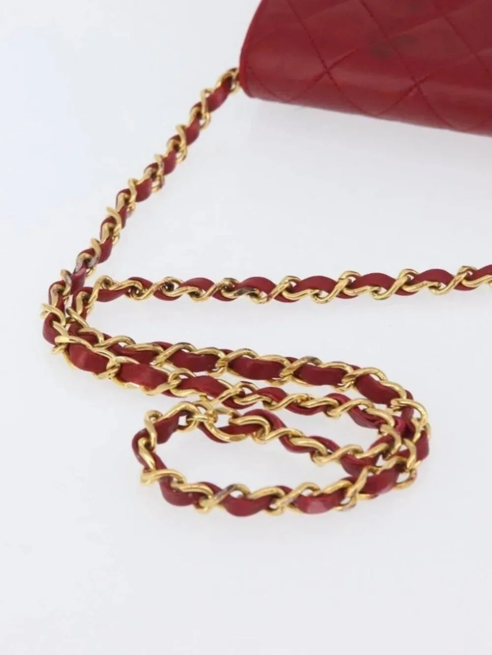 CHANEL 7inch color	red