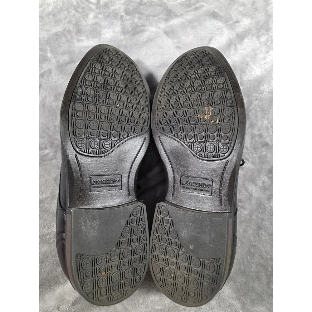 Dockers features cushioned