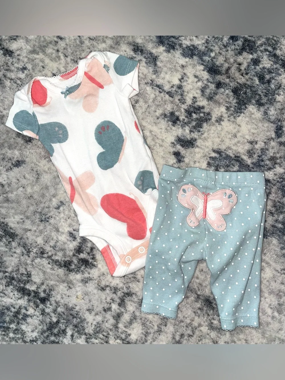 Carters outfit set size newborn