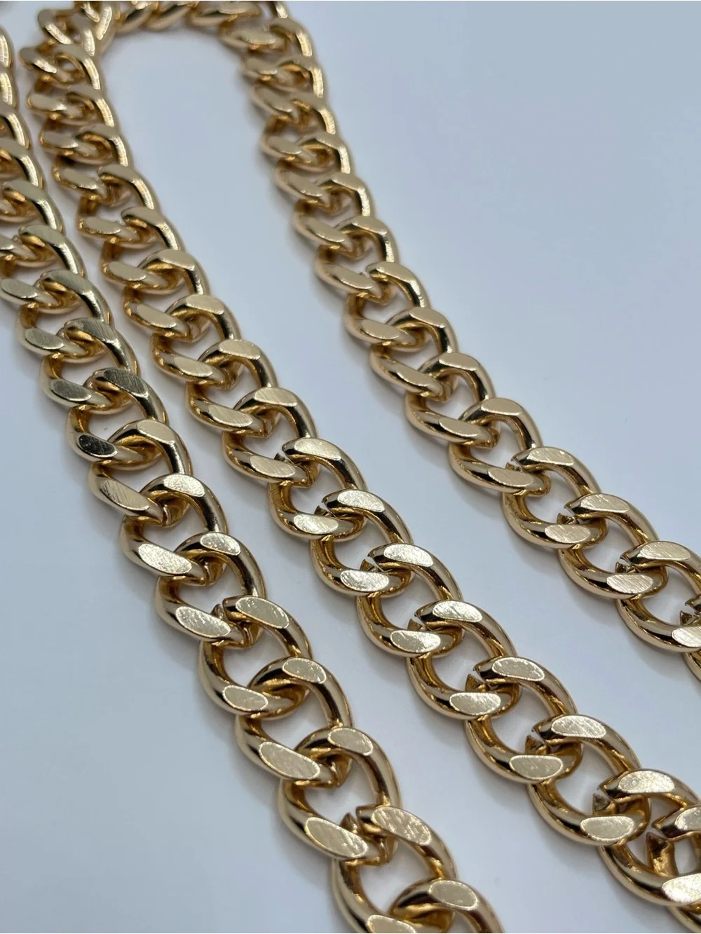 Unsigned gold tone