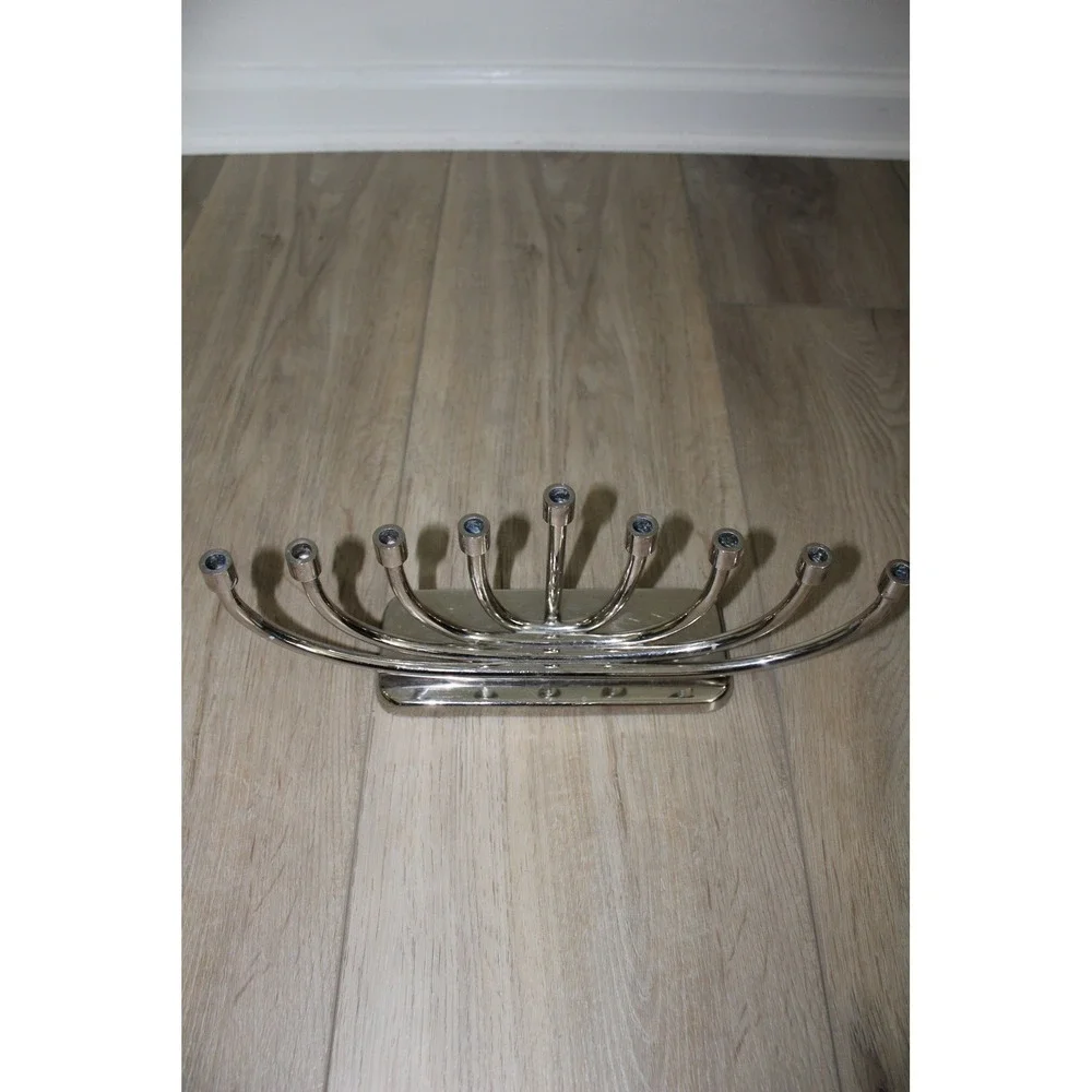 Crate&Barrel accents traditions