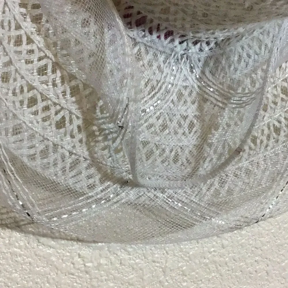 Unbranded please see