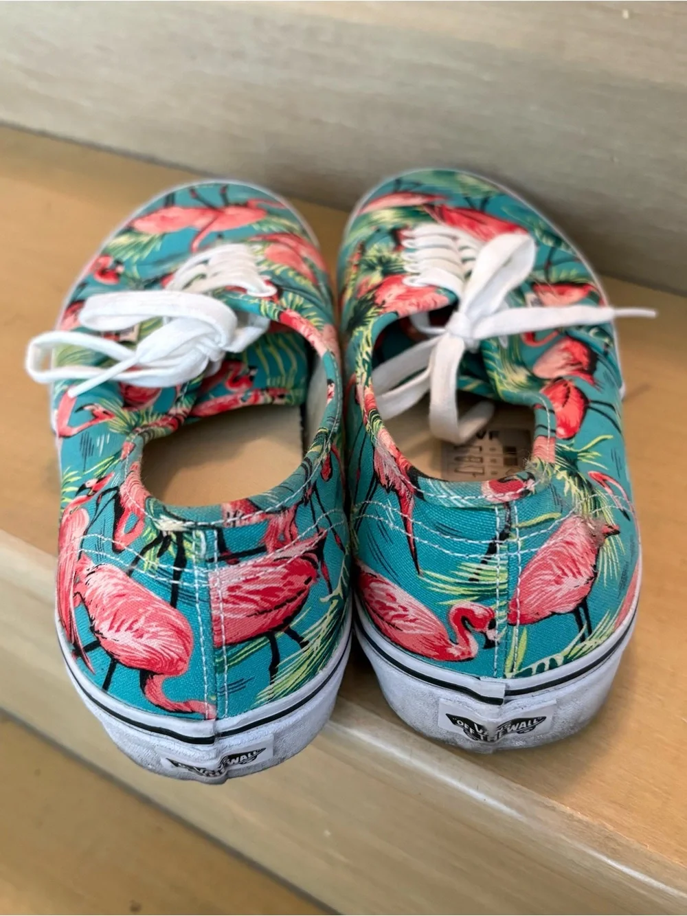 Vans low top