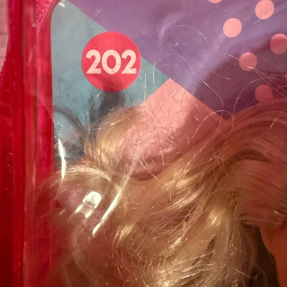 Barbie fashionistas 202
